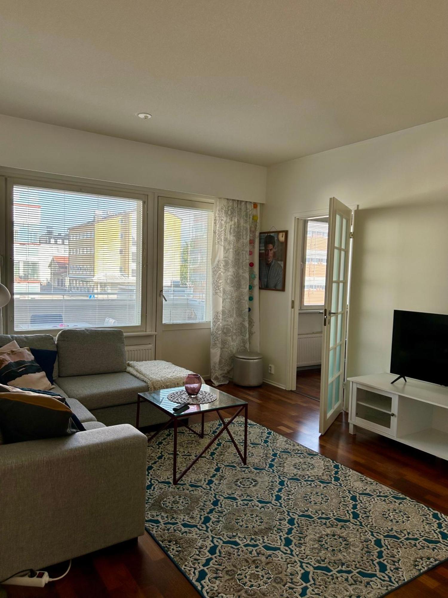 Charming Condo In The Downtown 로바니에미 외부 사진